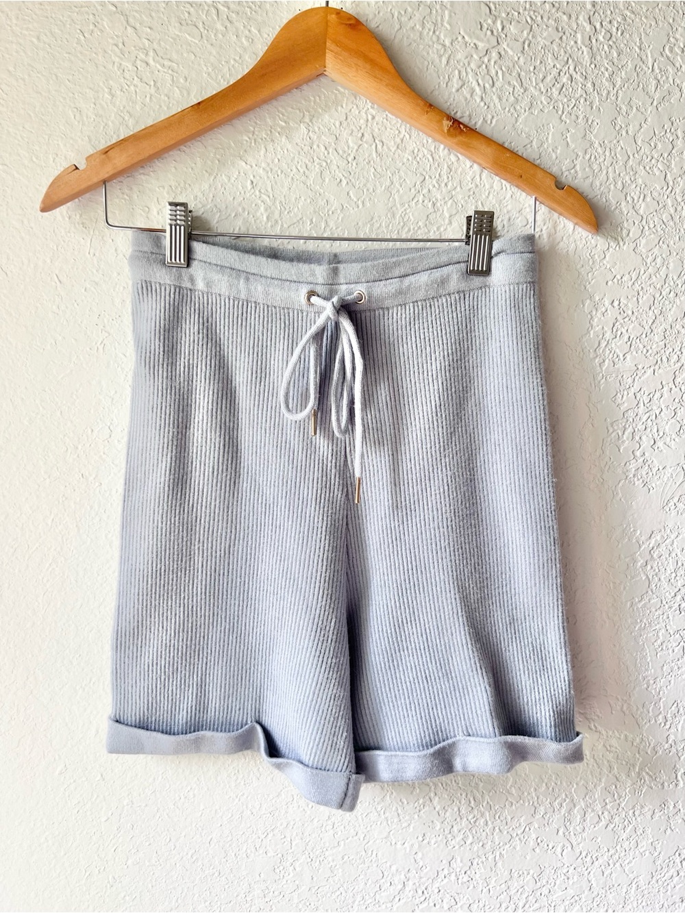 Meshki Gray Ribbed Sweater Knit Lounge Shorts Sz M